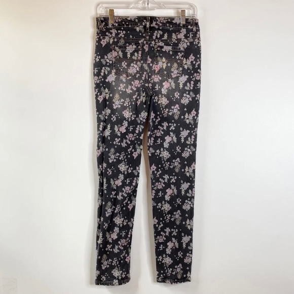 Epic Threads Girls Floral Skinny Jeans Sz 16 Gray Baby Pink Distressed Stretch - Picture 6 of 12